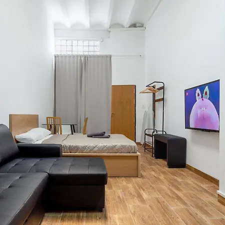 Camp Nou & Fira Business Lofts *