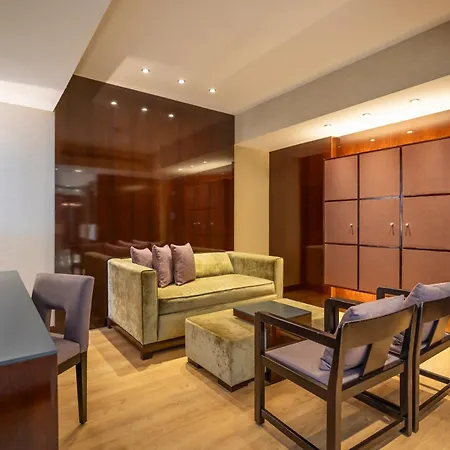 Hyatt Regency Barcelona Tower 5* L'Hospitalet de Llobregat