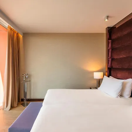 Hyatt Regency Barcelona Tower 5* L'Hospitalet de Llobregat