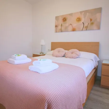 Located Close To The Metro, Perfect For 6 People L'Hospitalet de Llobregat