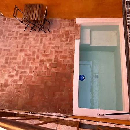 Con Encanto, Patio Y Piscina * L'Hospitalet de Llobregat