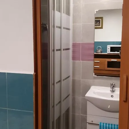 Coliving 87 Estudio Numero 10 * L'Hospitalet de Llobregat