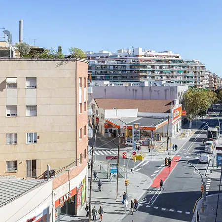 Apartment Bright Attic & Amazing Terrace L'Hospitalet de Llobregat