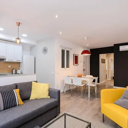 Apartment 3 Bdr&terrace Close To Subway L'Hospitalet de Llobregat