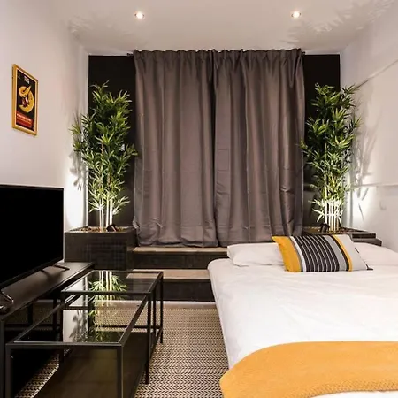 3 Bdr&terrace Close To Subway *