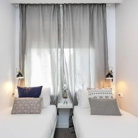Apartment 3 Bdr&terrace Close To Subway L'Hospitalet de Llobregat