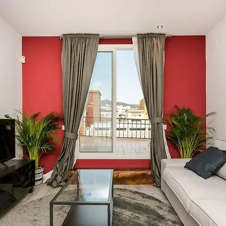 Magical Design With Terrace Apartment L'Hospitalet de Llobregat