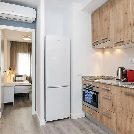 Magical Design With Terrace Apartment