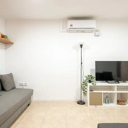 Fira Barcelona And 20' Bcn Center Apartment *