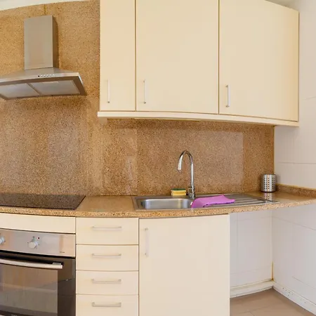 Double With Private Bathroom And View Of The Apartment L'Hospitalet de Llobregat