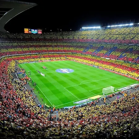Zona Camp Nou 15 Minutos Centro En Metro * L'Hospitalet de Llobregat