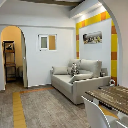 Apartment Zona Camp Nou 15 Minutos Centro En Metro L'Hospitalet de Llobregat