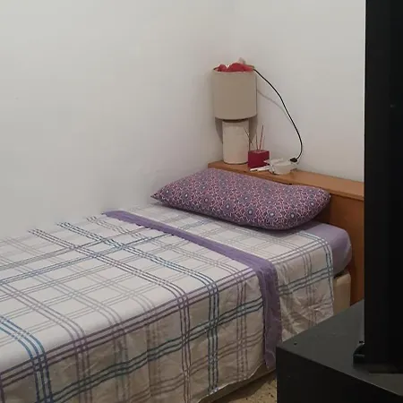 Estudio, Privado E Independiente * L'Hospitalet de Llobregat