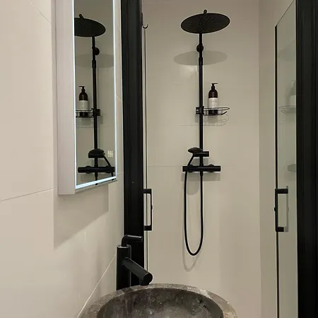 Apartment A 15 Min De Ramblas En Metro *