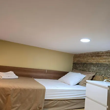 Casa Acogedora Guest house L'Hospitalet de Llobregat