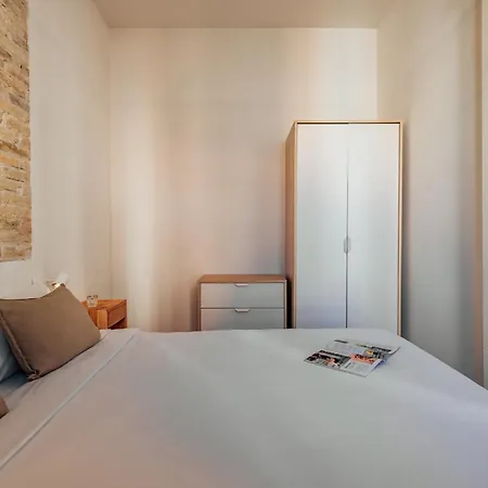 Apartment Design By Olala Homes L'Hospitalet de Llobregat