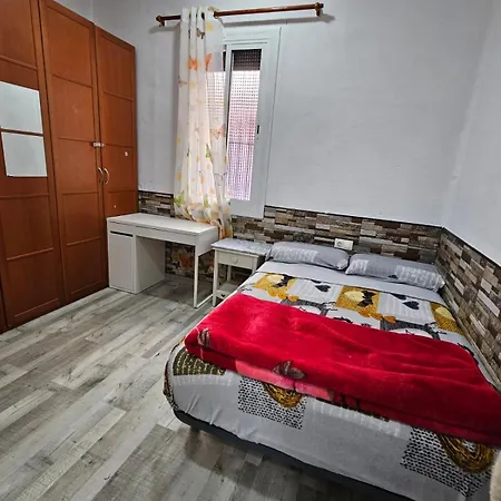 Homestay Habitacion Doble Con Bano Privado L'Hospitalet de Llobregat