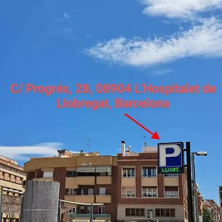 New Camp Nou Apartment/diret Airport,beautiful Apartment