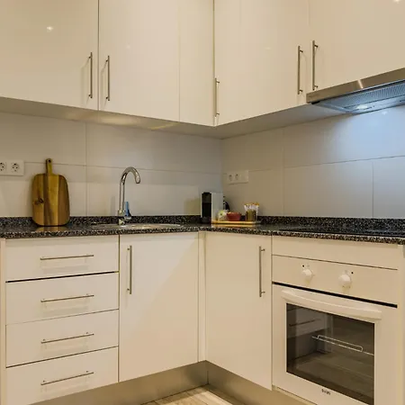 Novus Homes Barcelona Santa Eulalia * L'Hospitalet de Llobregat