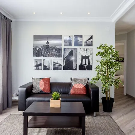 In Hospitalet Apartment