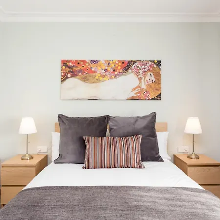Apartment In Hospitalet *