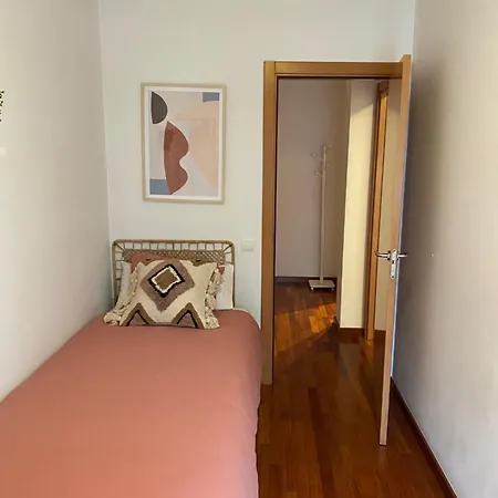 Mai&maud Fira Apartment L'Hospitalet de Llobregat