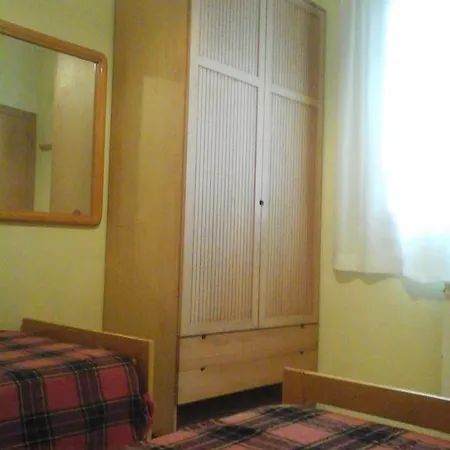 Apartment Fira