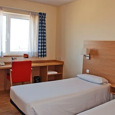 Travelodge Barcelona Fira Hotel L'Hospitalet de Llobregat