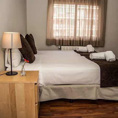Turisticos Madanis Apartamento