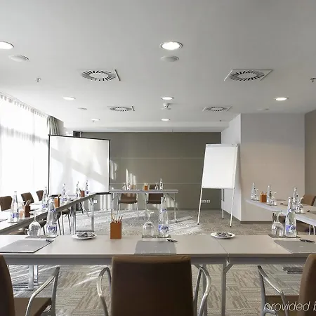 Hotel Ac Som By Marriott L'Hospitalet de Llobregat