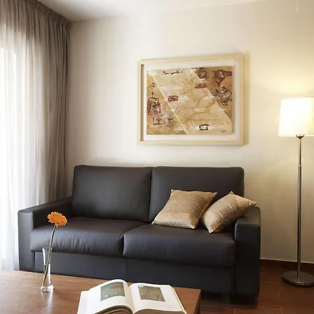 Apartment Madanis L'Hospitalet de Llobregat