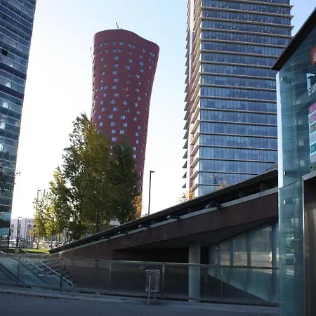 Apartsnoubcn Fira Barcelona Apartment