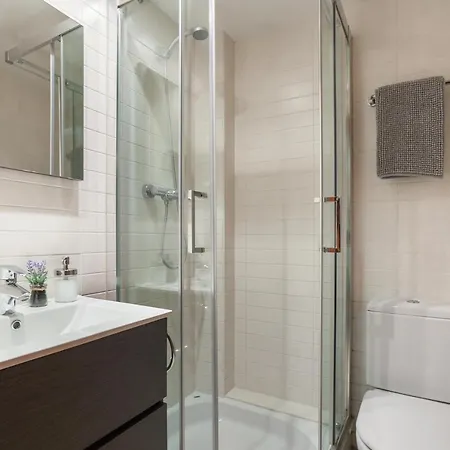 Apartsnoubcn Fira Barcelona *