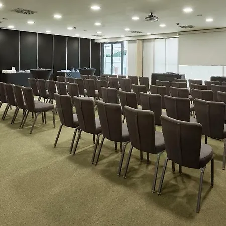 Hyatt Regency Barcelona Tower 5* L'Hospitalet de Llobregat