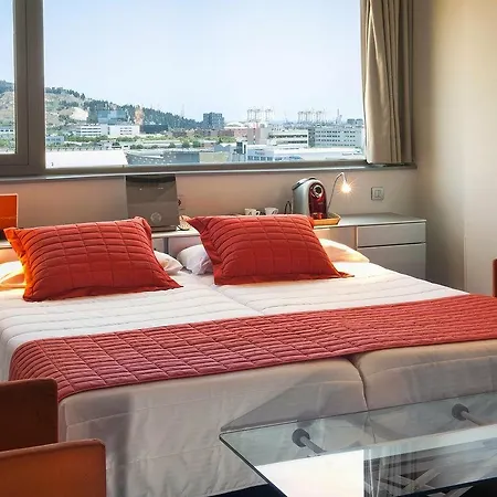 Hotel Alexandre Fira Congress 4*