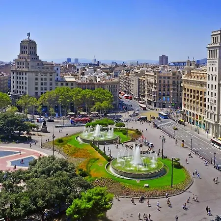 Sunny Atic With Terrace - Close To Camp Nou And Bcn Fair *