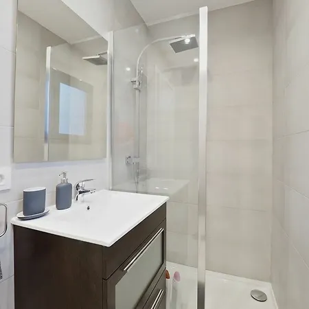 Olala Modern Catalan Hotel 3*