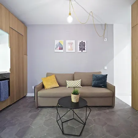 Apartment Torrassa Cozy By Olala Homes