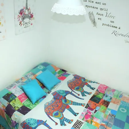 Apartment Cosmo Grey