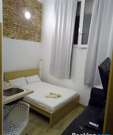Aparthotel Camp Nou & Fira Business Lofts L'Hospitalet de Llobregat