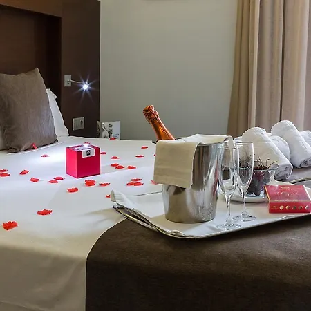 Apartamento Turisticos Madanis L'Hospitalet de Llobregat