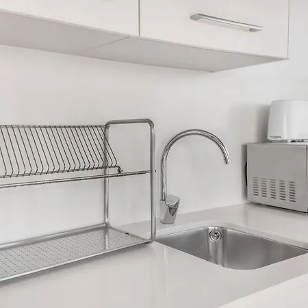 Lodging Fira-barcelona 2 Double Bedroom W Parking Apartment