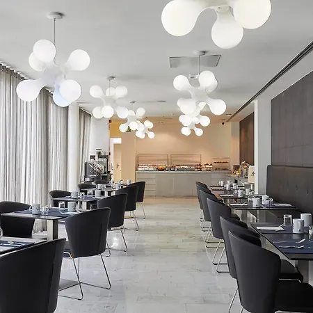 Hotel Ikonik Lex 4*