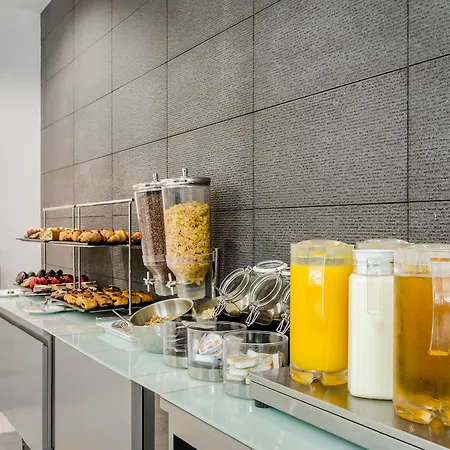 Hotel Ikonik Lex 4*