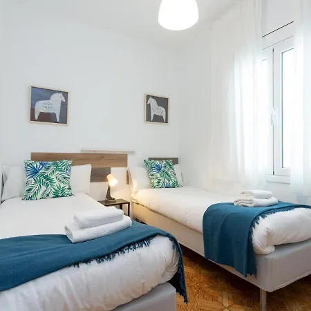 Click&flat Fira Castelao Apartment *