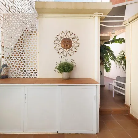 Barcelona Sunny Terrace Homestay *