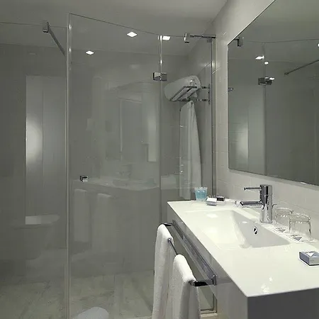Ikonik Lex Hotel