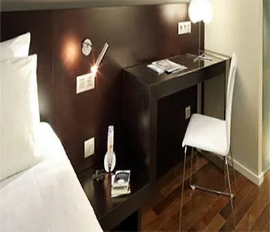 Hotel Ikonik Lex 4*