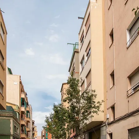 Apartment Camp Nou, Europa Fira - Modern Two-bedroom With Heating L'Hospitalet de Llobregat
