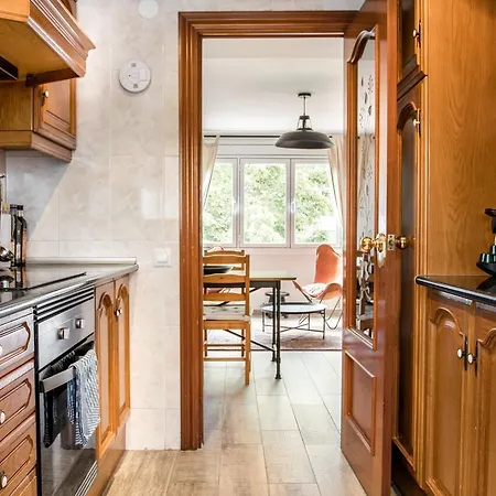 Apartment Cozy With Splashes Of Color